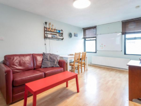 Pass the Keys Pimlico Apartment minutes from Big Ben, and London Eye